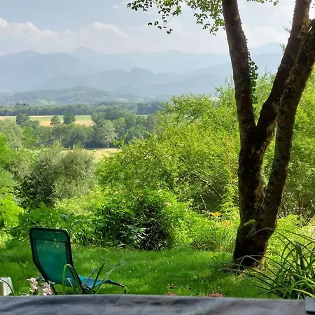 Chalet Dans Les Bois Avec Vue Sur Les Pyrénées *
